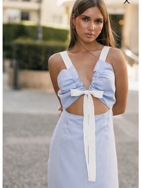 Bailee Cutout Maxi Dress